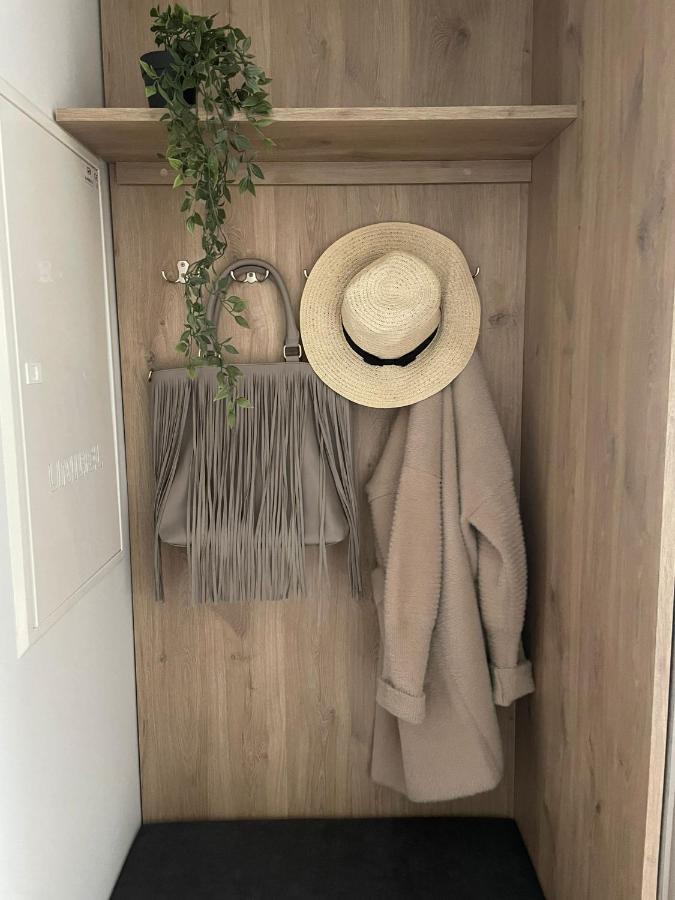 Apartament Kameralis Old Town - Klimatyzacja - Balkon - Winda แอลบลอง ภายนอก รูปภาพ