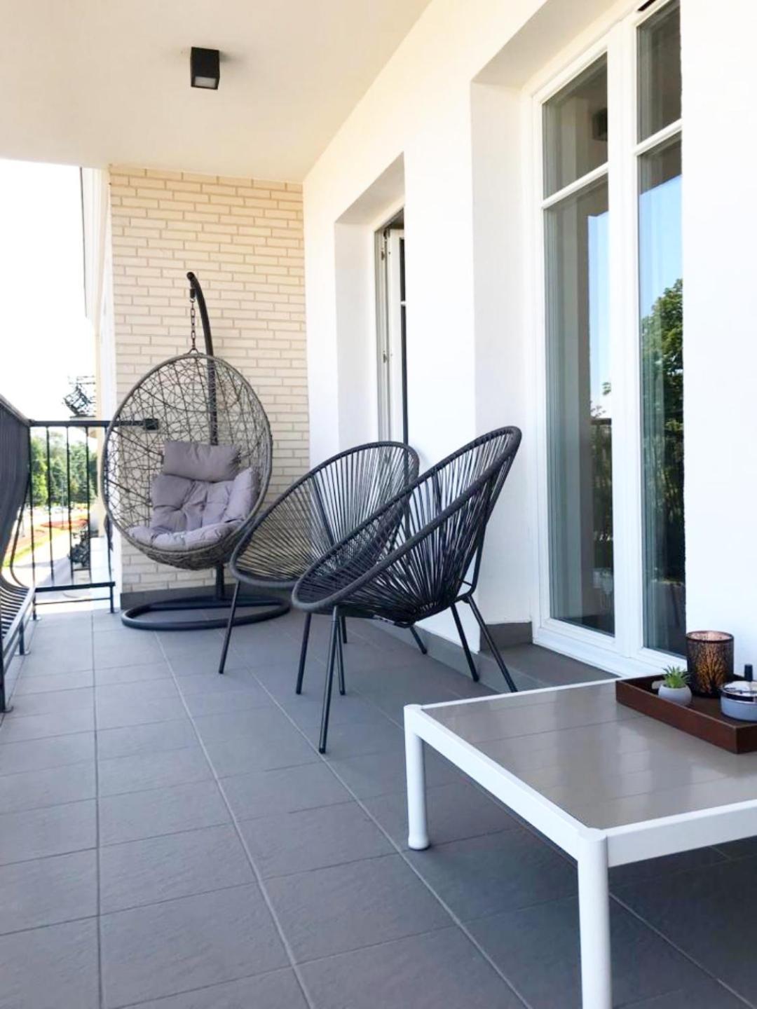 Apartament Kameralis Old Town - Klimatyzacja - Balkon - Winda แอลบลอง ภายนอก รูปภาพ