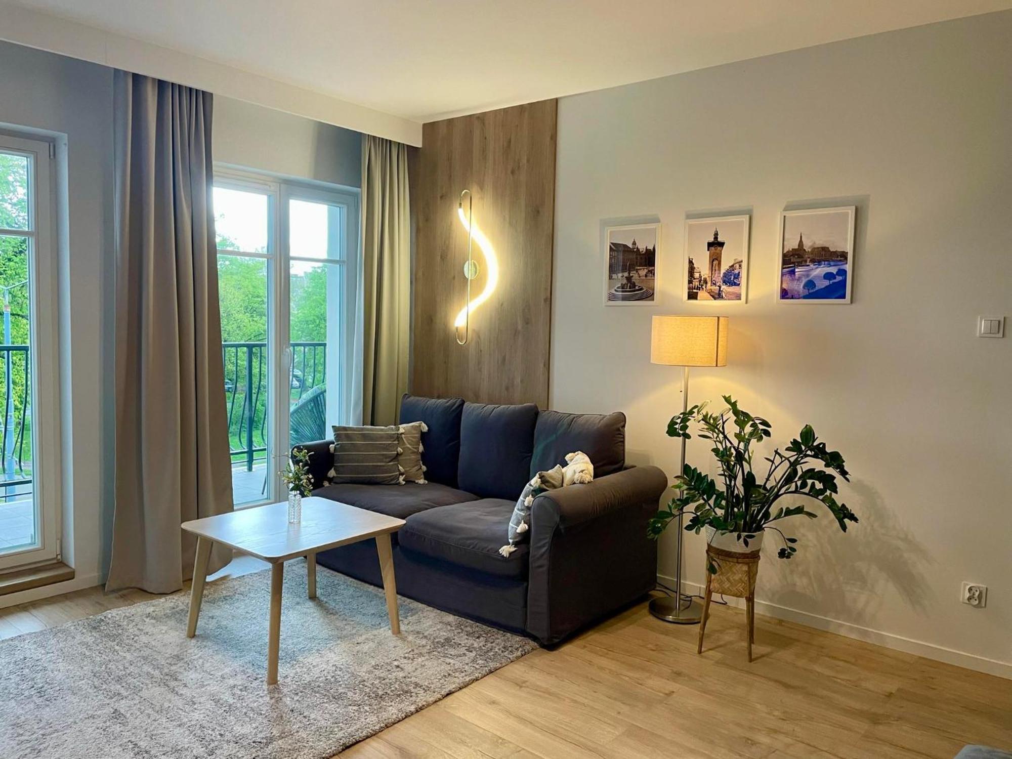 Apartament Kameralis Old Town - Klimatyzacja - Balkon - Winda แอลบลอง ภายนอก รูปภาพ